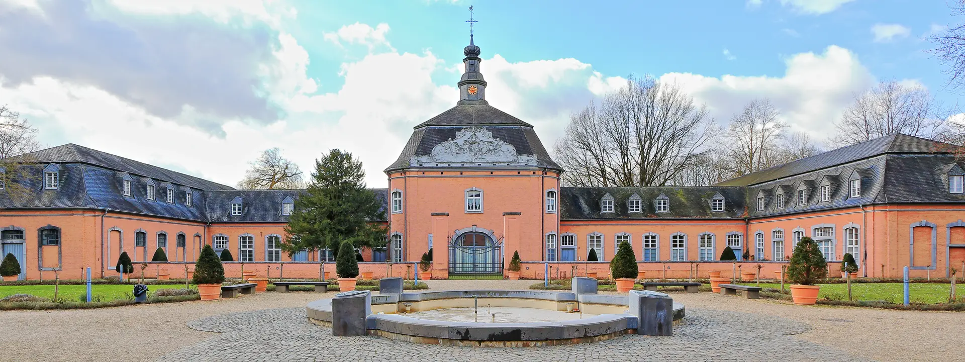 Foto Schloss Wickrath Mönchengladbach